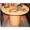 Image 1 : NEW ROUND WOOD TONE TABLE 42 X 30