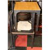 Image 1 : LOT OF 3 METAL AND WOOD END TABLES