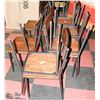 Image 1 : LOT OF 10 WOOD AND METAL COMMERCIAL CHAIRS