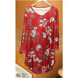 WOMEN'S SIZE LARGE FLORAL BURGUNDY LONG SLEEVE