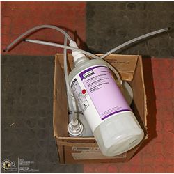 4PCS OF RUBBERMAID WASHROOM SOLUTIONS