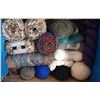 Image 1 : LARGE BOX OF WOOL