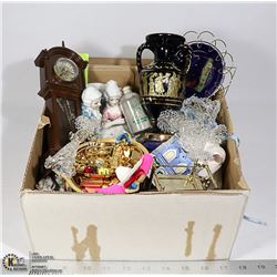 LOT OF ASSORTED ESTATE ORNAMENTS