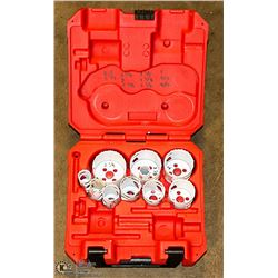 SET MILWAUKEE HOLE SAWS