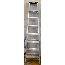 8FT ALUMINUM LADDER
