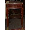 Image 1 : Gorgeous Louis XV Nightstand #1385957