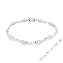 18kt White Gold 1.80 ctw Princess and Round Cut Diamond Fancy Link Chain Bracele