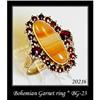 Image 1 : VINTAGE BOHEMIAN GARNET RING BG-023 #1400874