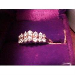 Diamond ring in pyramid design #1402708