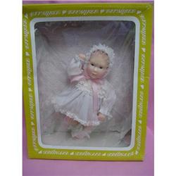 1980'S BABY LISA BY EFFANBEE, MINTY IN BOX #1402977