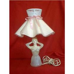 Figural Woman Lamp #1403555