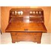 Image 2 : CHIPPENDALE MAHOGANY SLANT-LID DESK