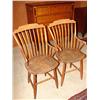 Image 2 : WINDSOR MAPLE ARM CHAIRS