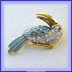 NEW TOUCAN PIN BROOCH 24K GOLD SWAROVSKI CRYSTALS