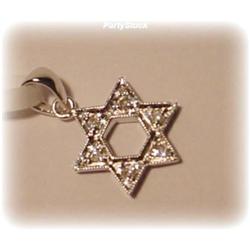 14K GOLD DIAMOND STAR DAVID CHARM PENDANT