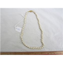 Beautiful Saltwater Strand of Pearls length 16 inches silver gold plated clasp