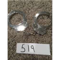 519 - Metal Handcuffs