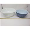 Image 1 : 2 Pyrex bowls