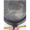 Image 4 : 2 cast iron frying pans