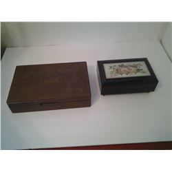 2 jewelry boxes