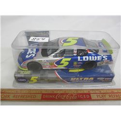 Kyle Busch NASCAR die cast race car 1-24