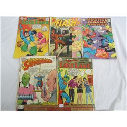 Lot of 5 vintage comics Super Heroes