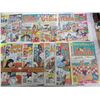 Image 3 : Lot of 18  Archie and Betty comics