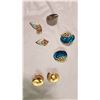 Image 2 : Lot of Assorted Costume Jewelry