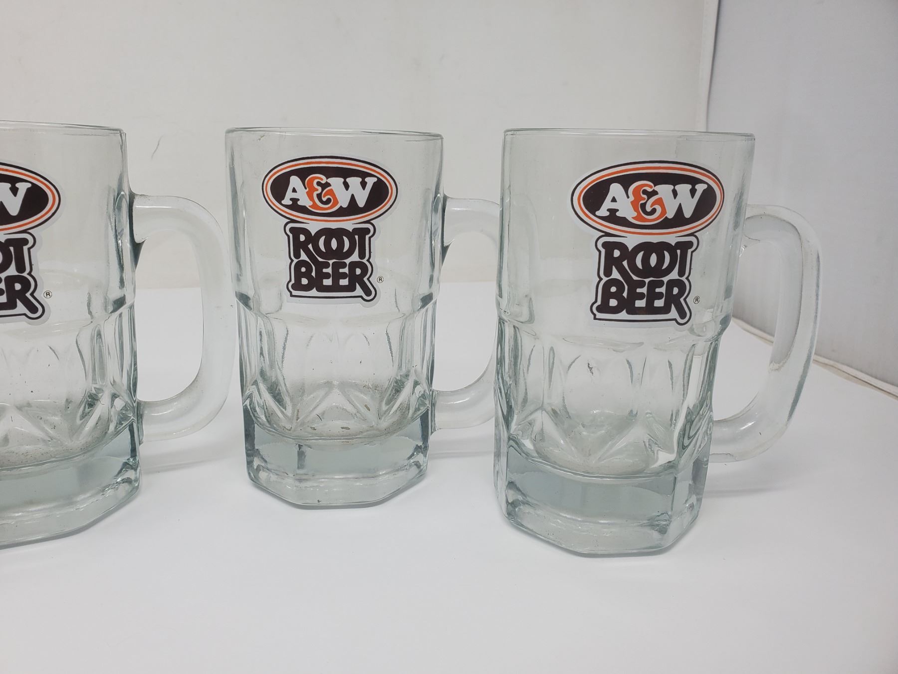 4 large A&W mugs Schmalz Auctions