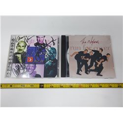 2 Nylons cd's 1 is autographed