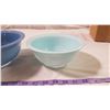 Image 4 : Lot 3 Pyrex Bowls