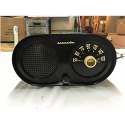 Coronado electric radio (damaged)