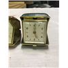 Image 2 : 2 travel alarm clocks