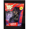 Image 1 : OFFICIAL WWF COLLECTOR'S EDITION HEROES OF WRESTLING "THE UNDERTAKER" (PLAYMATES)