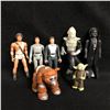 Image 1 : STAR WARS FIGURINE LOT