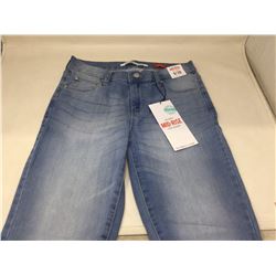 Celebrity Pink Mid-Rise Denim Skinny Jean (size 29)