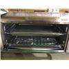 Image 2 : Black & Decker Toaster Oven return item sold as is untested
