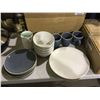 Image 1 : Mikasa Dinnerware Set