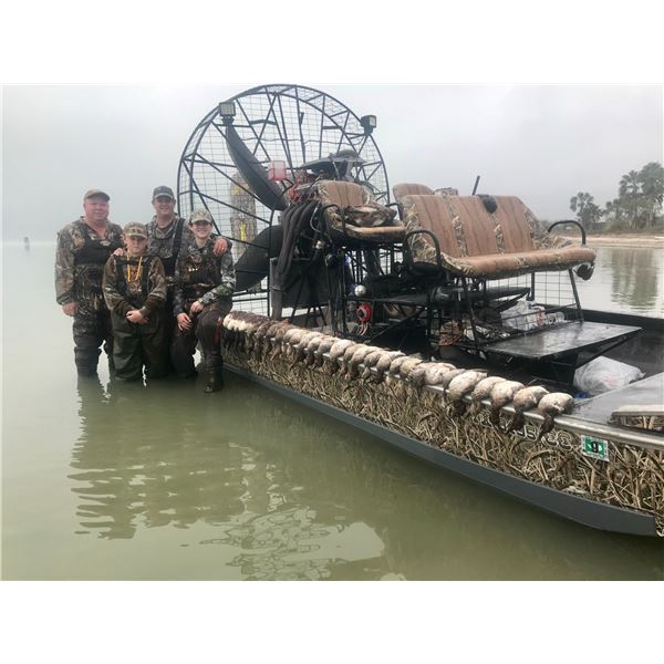 Duck Hunt at Baffin Bay for 1 Day 2 Hunters