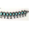 Image 4 : AN OLD NAVAJO HAND WROUGHT SILVER AND TURQUOISE SQUASH BLOSSOM NECKLACE