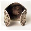 Image 4 : AN OLD HEAVY NAVAJO HAND WROUGHT SILVER AND TURQUOISE CUFF BRACELET