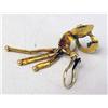 Image 14 : FIVE PAIRS OF 14K YELLOW GOLD AND GOLD TONE EAR CLIPS