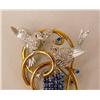 Image 2 : AN 18K WHITE AND YELLOW GOLD, DIAMOND, AND SAPPHIRE BROOCH