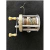 Image 2 : SOUTH BEND NO. 400 MODEL E REEL