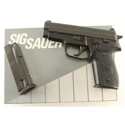Sig Sauer P229 .40 S&W SN: AB15478