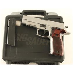 Sig Sauer P226 Elite .40 S&W SN: 47A055541
