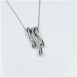 Striking Fine Quality Modern Diamond Pendant
