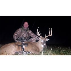 Missouri Trophy Whitetail Hunt - $4,950 / Exhibitor