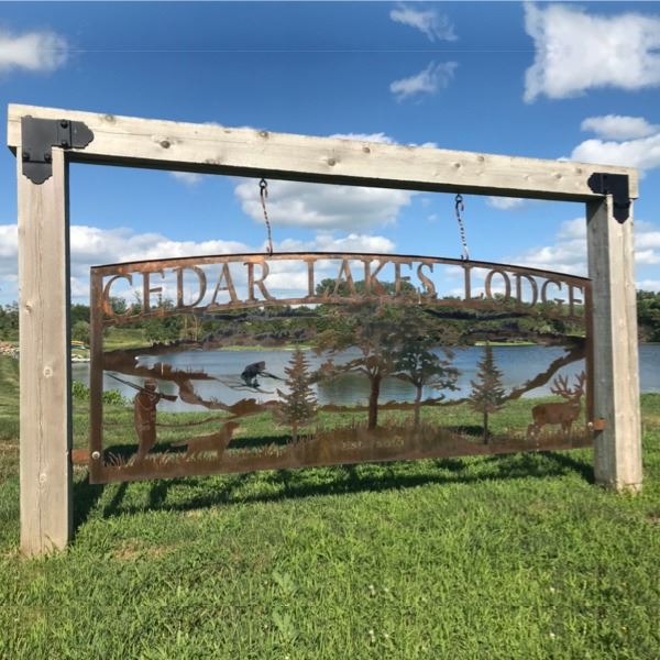 An Evening on the Patio with Dinner and Drinks for 8 People at Cedar Lakes Lodge