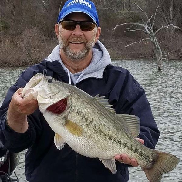 1-Day Guided Fishing Experience with Jerry Pape on Iowa Great Lakes for 2 Anglers